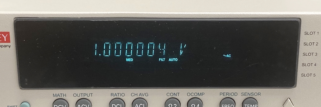 27506.5桁　マルチメーター/スイッチシステム