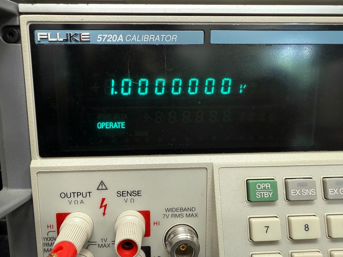 DMM75107 1/2 グラフィカル・サンプリング・マルチメータ