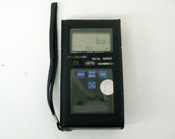 HL-200-200-+800degC Digital Surface Thermometer