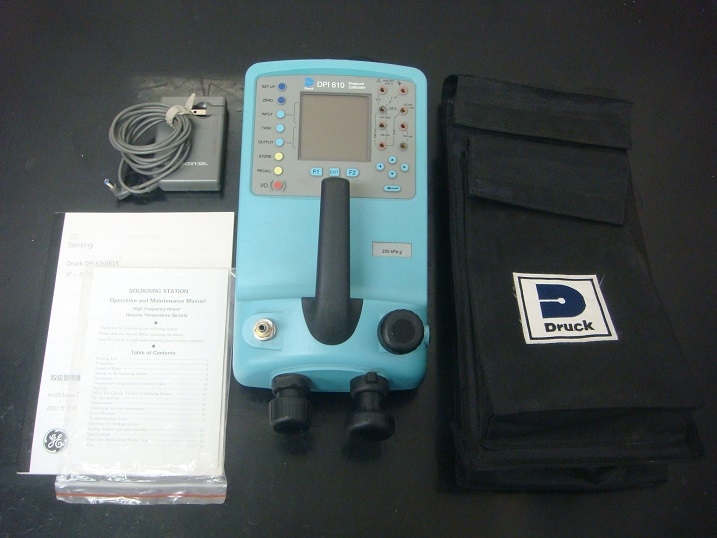 DPI610Pressure Calibrator