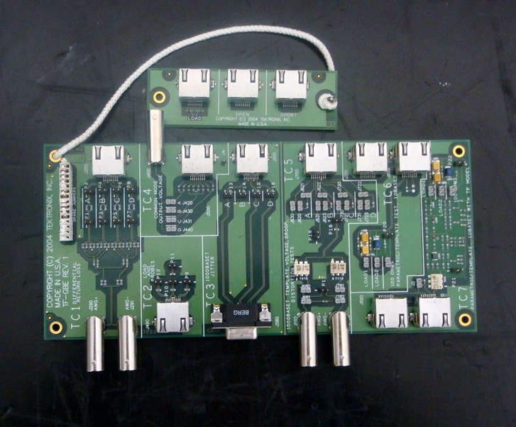 tektronix テクトロニクス TF-GBE-ATP GBE コンプライアンス tektronix テクトロニクス TF-GBE-ATP GBE コンプライアンス