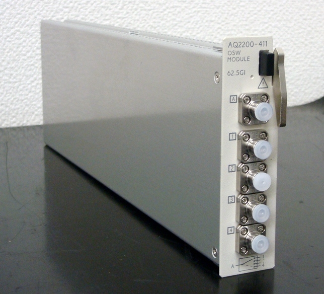 AQ2200-4111X4 850/1310nm Optical Switch OSW Module　