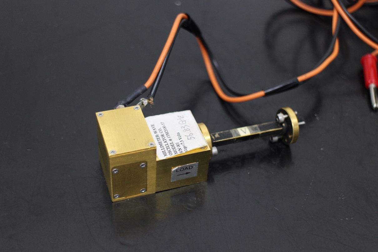 15M200056.85GHz WR15 1mW Oscillator unit