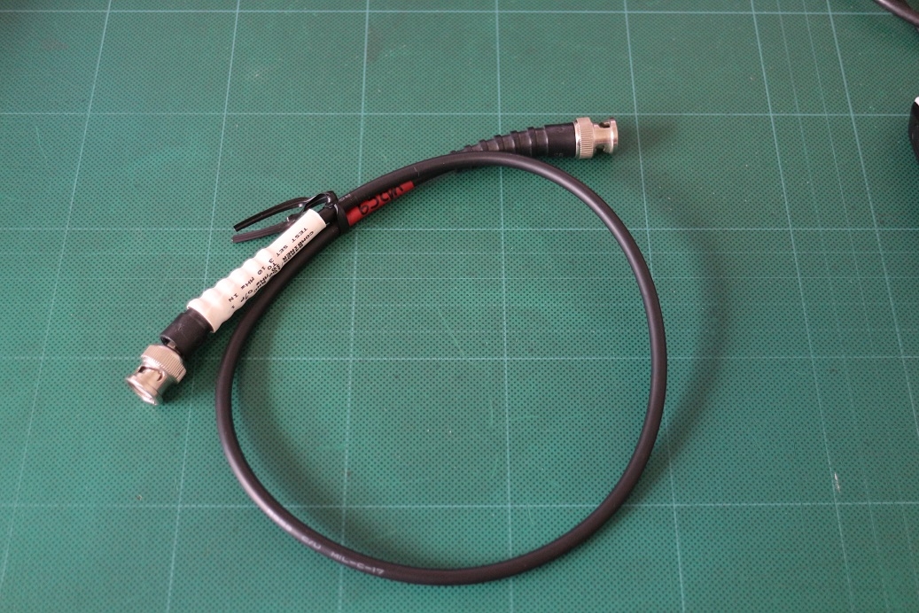 B4605/100BNC BNC Cable 63cm 