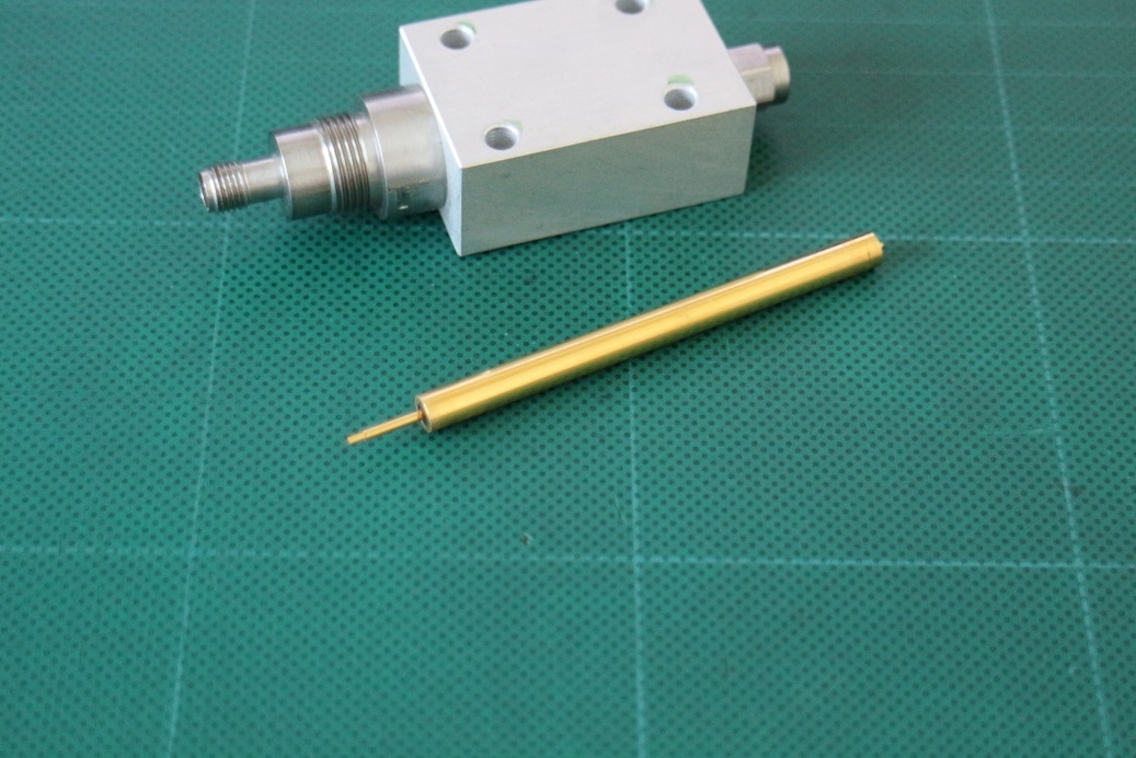 C27310K 3.5mm(f) output connector