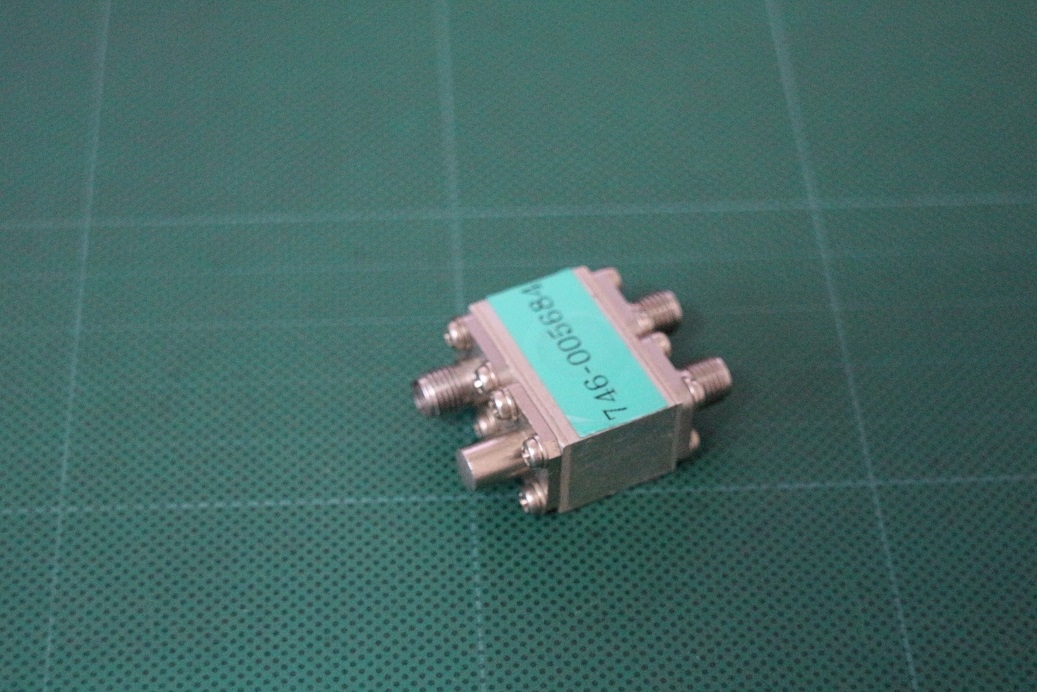 1030J91305-13GHz 30dB Directional Coupler