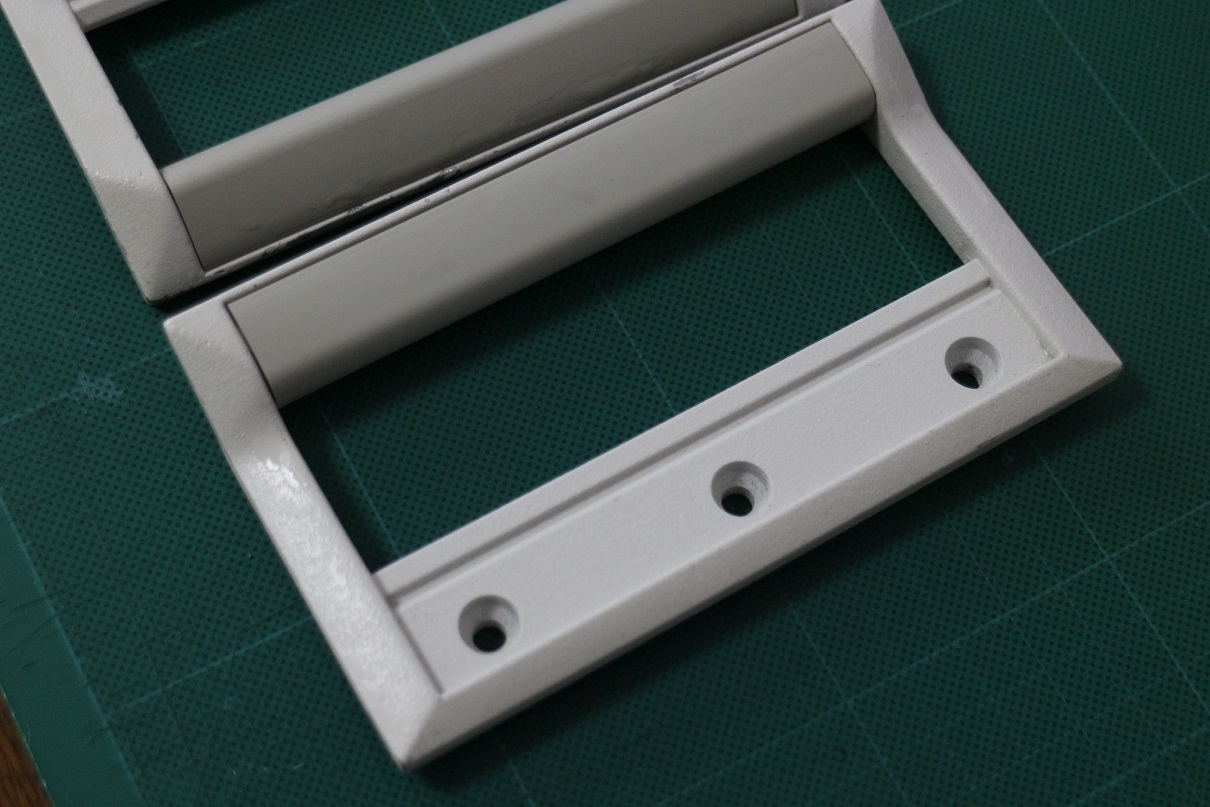 5062-39833U Rack Mount kit 132mm with Handle