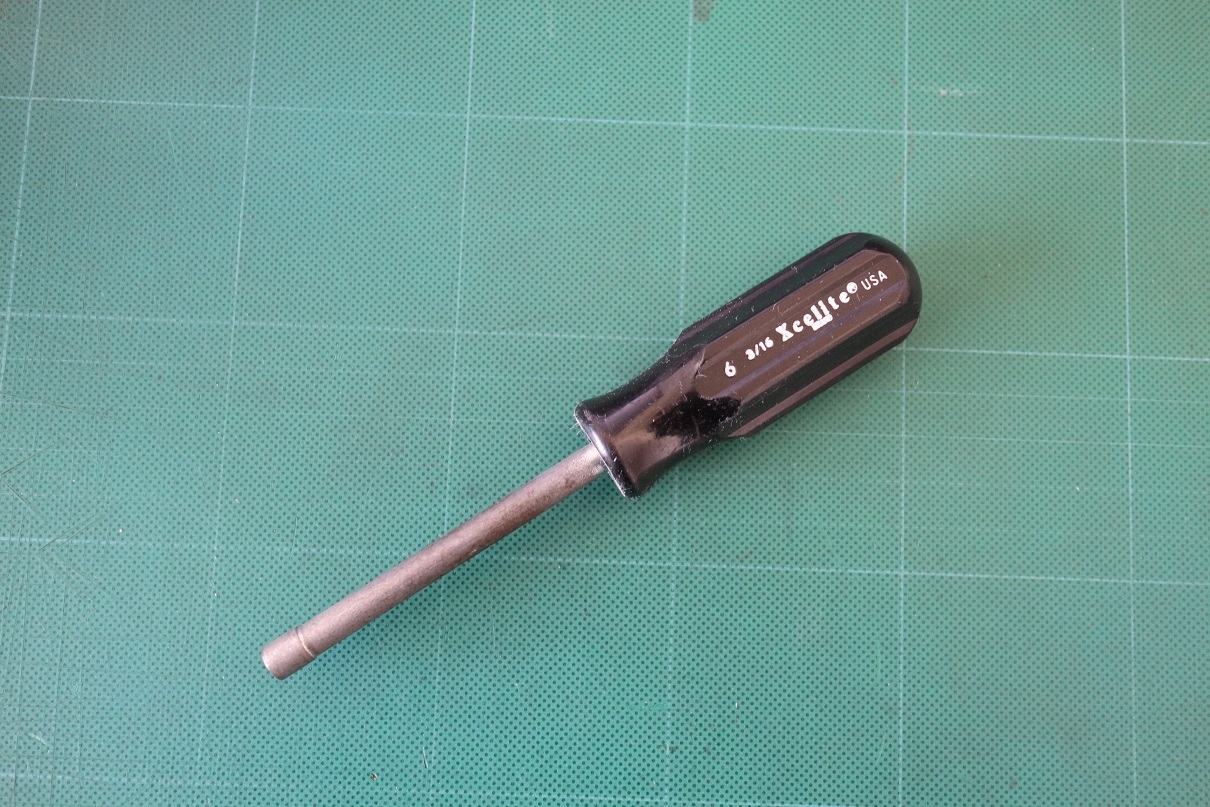 99-63/16 inch Nut Driver 4.76mm