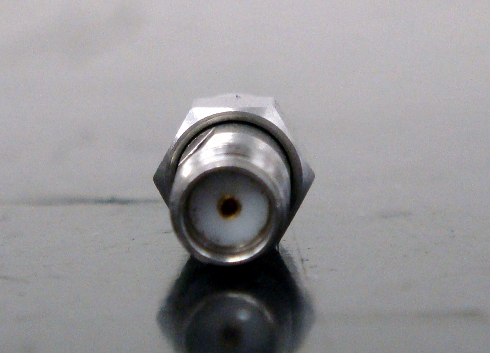 2A004-007V 001SMA Coaxial Adapter