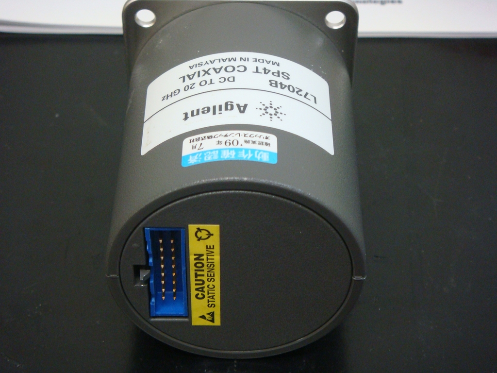 L7204BDC-20GHz SP4T Unterminated Coaxial Switch