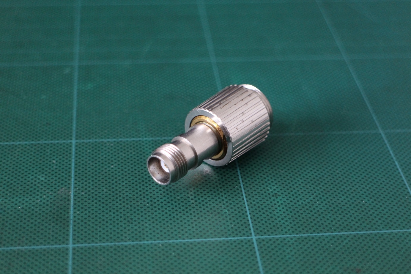 TNC(f)adaptor