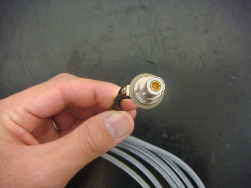 SMU CableFor 4142B