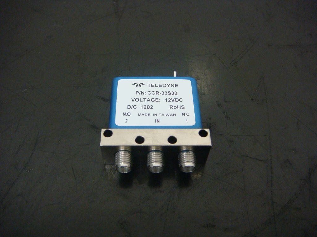 CCR-33S30DC-18GHz 12V SPDT Switch