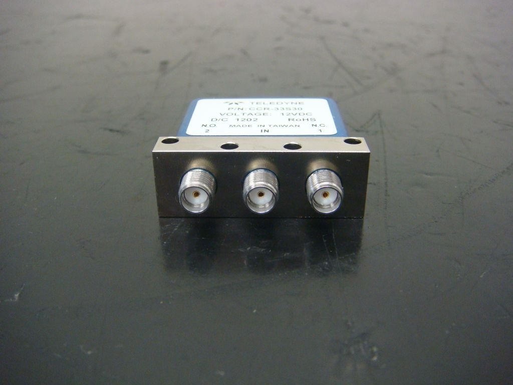 CCR-33S30DC-18GHz 12V SPDT Switch