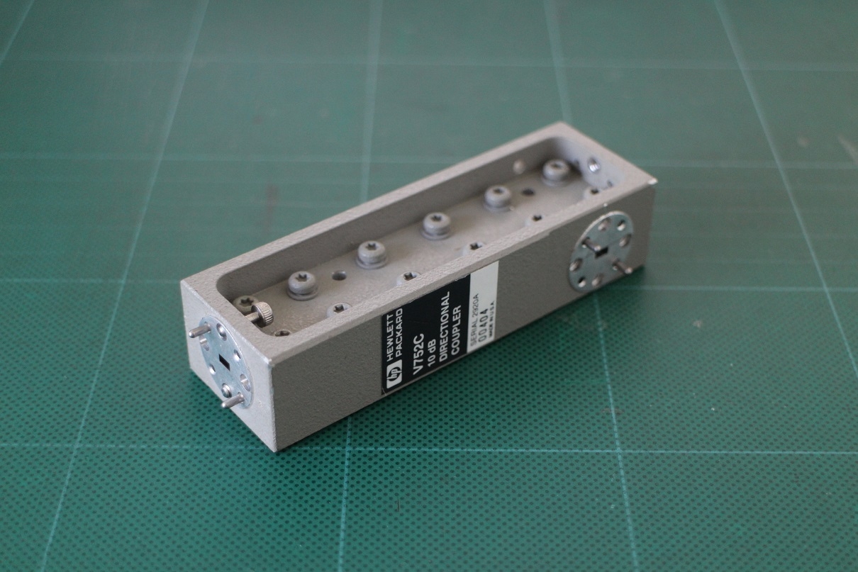 V752C50-75GHz 10dB Waveguide Coupler