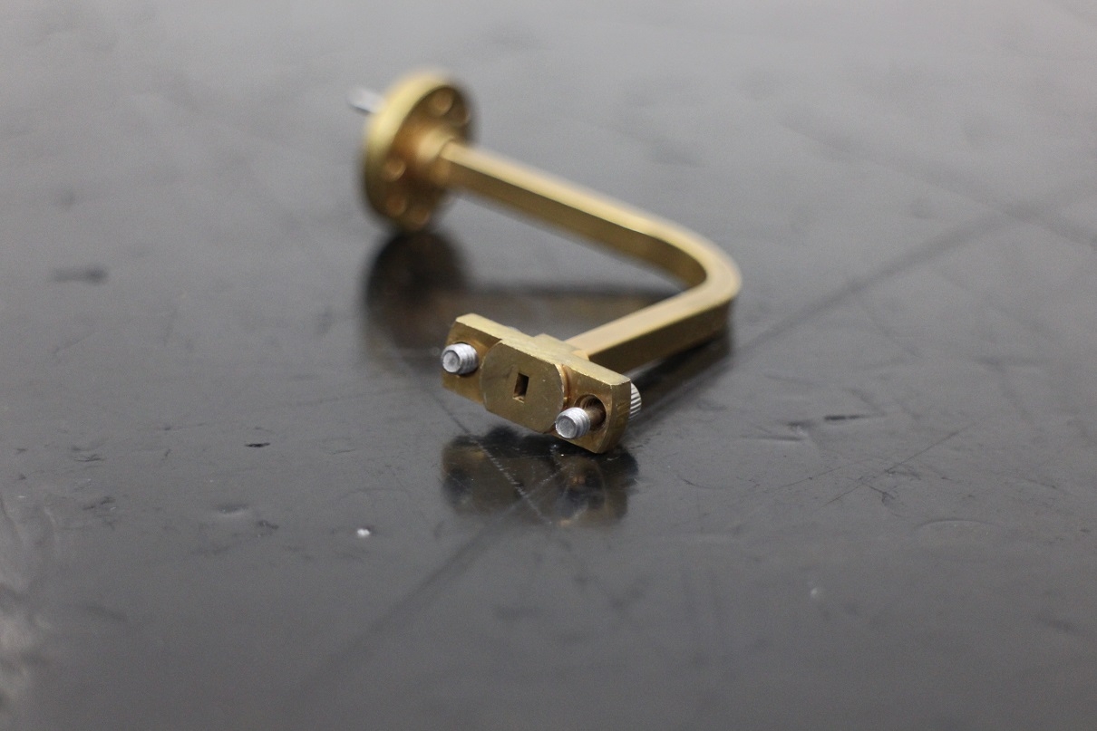BensWR1075-110GHz Waveguide L section