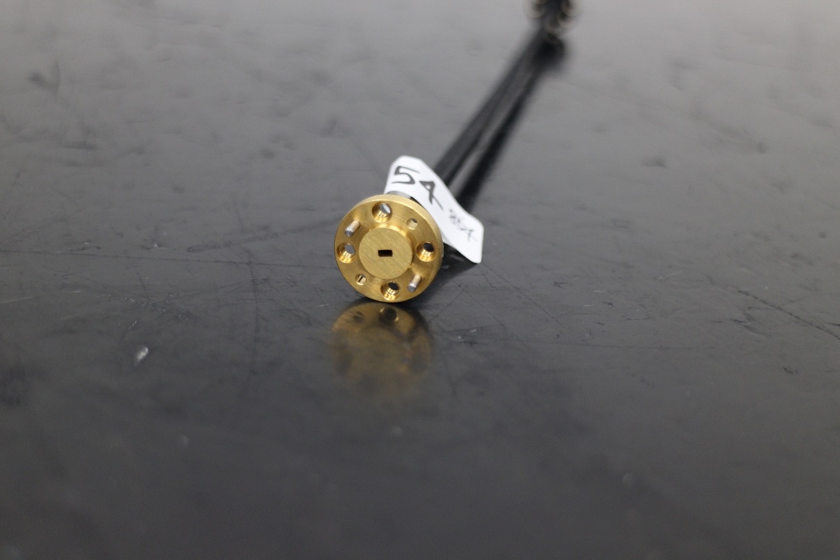 Straight 300mmWR10 Waveguide