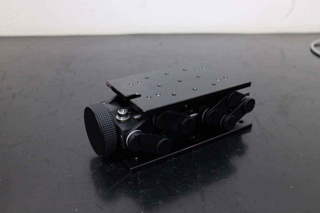 LJA-80133Z-Axial stage