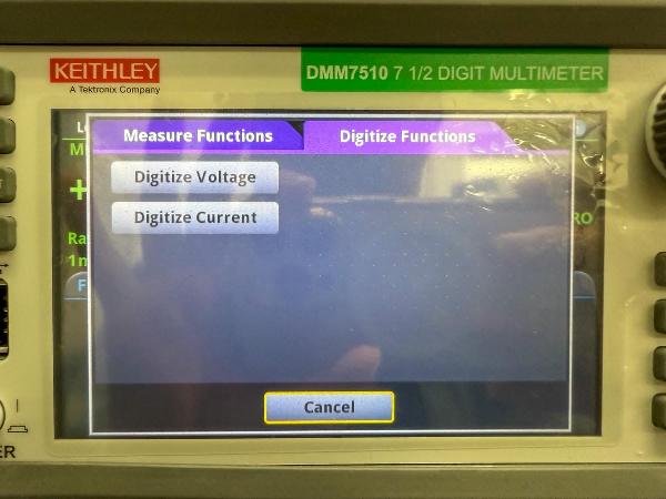 DMM75107 1/2 グラフィカル・サンプリング・マルチメータ