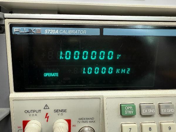 DMM75107 1/2 グラフィカル・サンプリング・マルチメータ