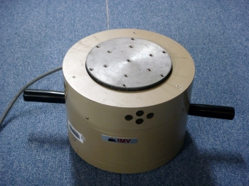 VS-30-03300W Small Vibration Test System 小型振動台