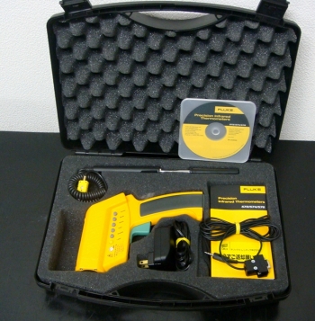 574-30-+900deg Digital Infrared Thermometer 赤外線温度計