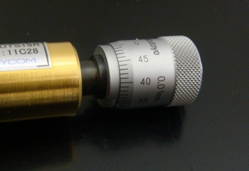 383/UTS19R40G-60GHz Tunable Short
