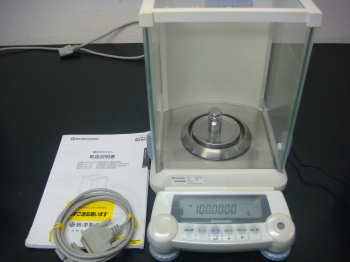 AUW220D0.01mg Electronic balance