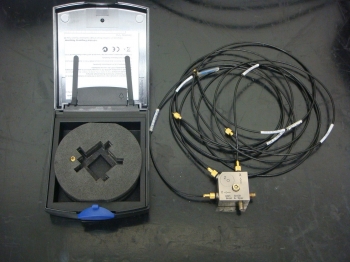 4321Triaxial piezoelectric charge accelerometer
