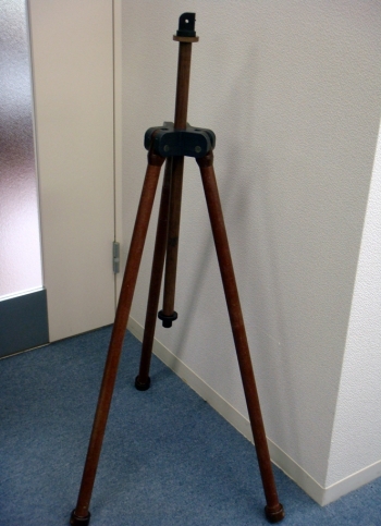 4-TRTrippod