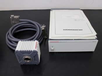 C4742-95-12ERDigital CCD camera/AQUACOSMOS