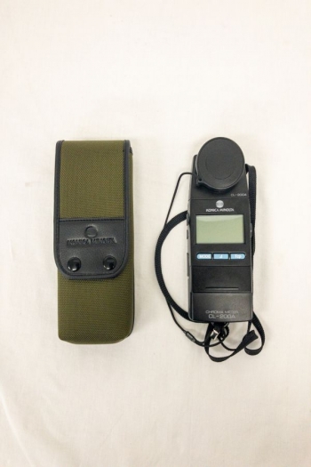 CL-200AChroma Meter