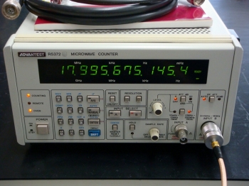 R5372/01/2318GHz Microfrequency counter
