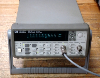 53131A225MHz 10digits/s Universal Counter