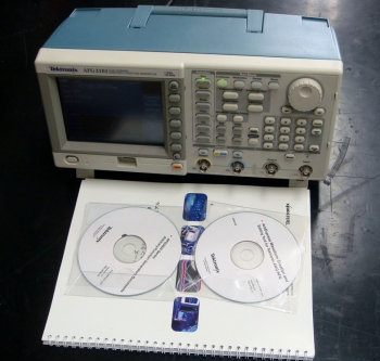 AFG3102100MHz 2ch 1Gs/s Arbitary/Function Generator