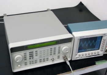 8648B9KHz-2GHz Signal Generator