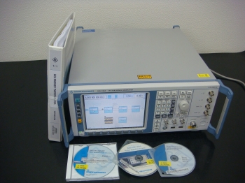 SMU200A100kHz -  6GHz HSDPA Vector Signal Generator