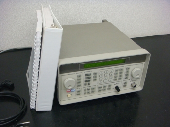 8648C /1E2,1E59KHz-3200MHz Signal Generator