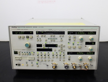 MP1761B /01/0712.5GHz Pulse Pattern Generator