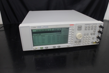 E4421B3GHz ESG Series Signal Generator 