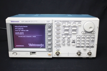 AFG3021B25MHz Function Generator
