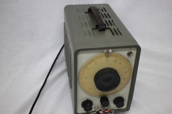 200CD600KHz CR Oscillator