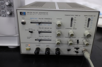 8012B1Hz-50MHz Pulse Generator 