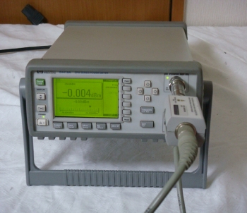 E4418A E9300H10M-18GHz 1W Power Meter