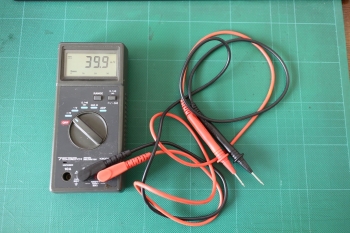 2532-01Digital Multimeter