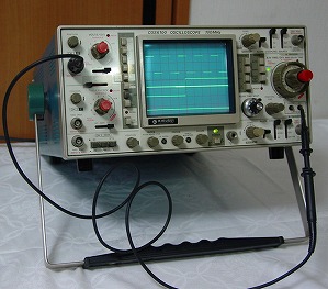 COS6100100MHz Oscilloscope