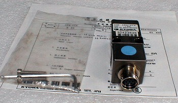 ASQ2CA サーボ型加速度変換器