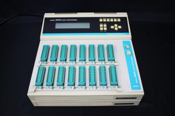 MODEL1940Gang Programmer 1GB