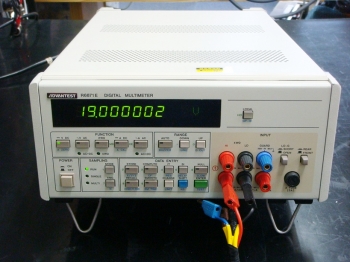 R6871E7-1/2 Digital MultiMeter