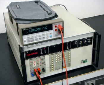 5101B /051100V Calibrator